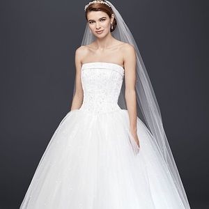 Wedding Dress with veil